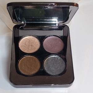 Roen 52 Cool Palette